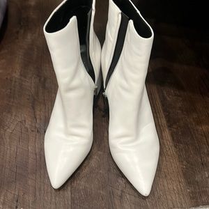 Marc Fisher White Leather Ankle Boot Booties